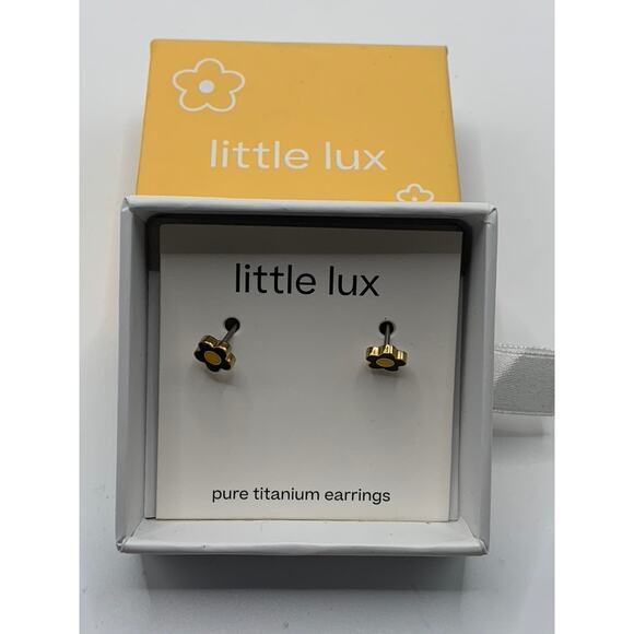 LITTLE LUX Girl's Black/Gold Daisy Pure Titanium Stud Earrings - Picture 1 of 6